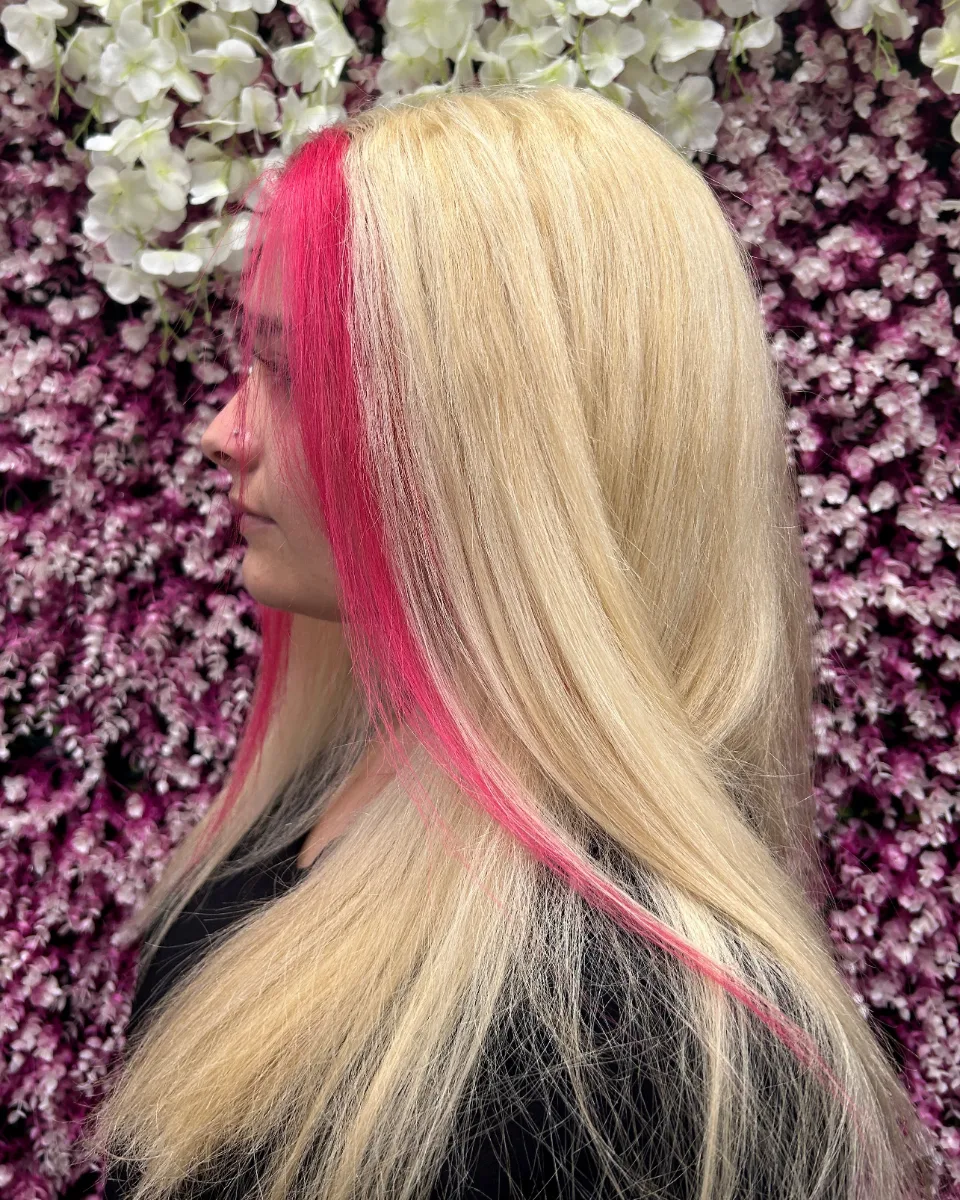 Blonde with a fuchsia money piece
